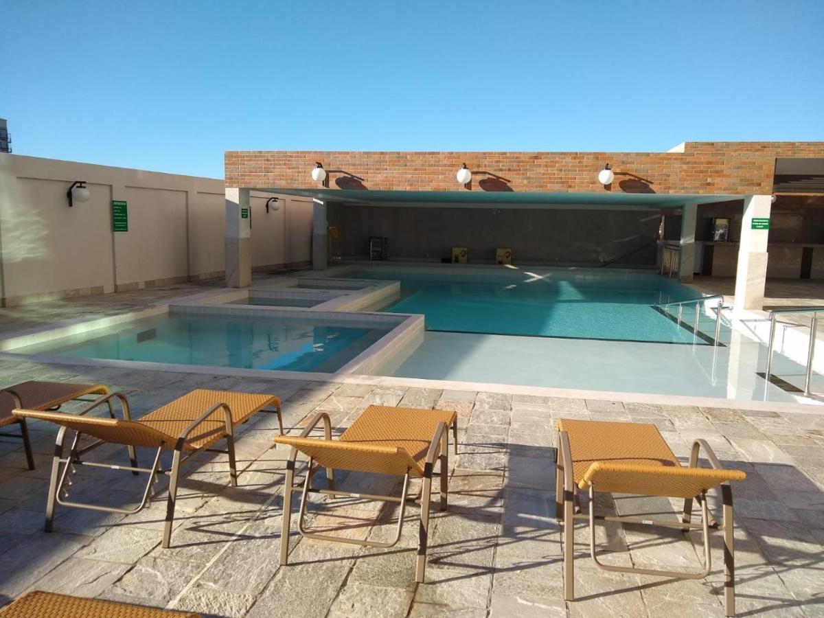 Villa Piazza Diroma Caldas Novas Exterior foto